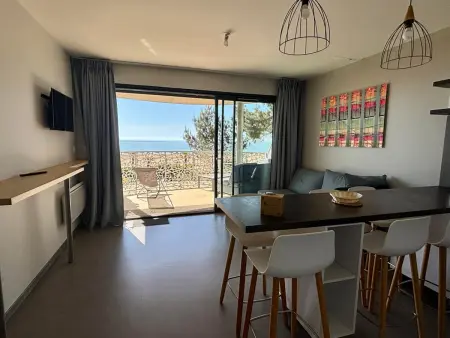 Appartement face à la mer, piscine chauffée à La Tranche : photo 14