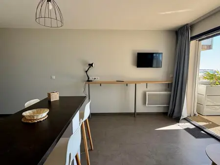 Appartement face à la mer, piscine chauffée à La Tranche : photo 18