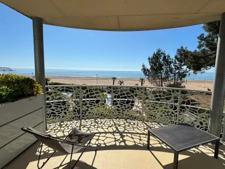 Appartement face à la mer, piscine chauffée à La Tranche : photo 19