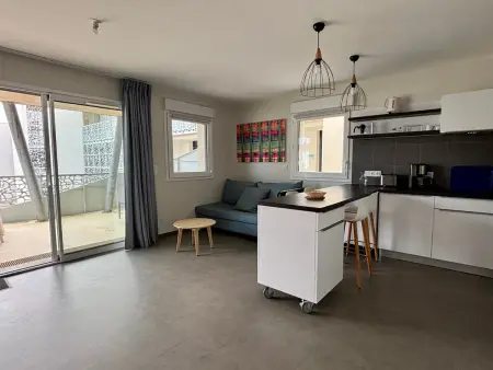 Appartement 1 chambre, accès direct plage, piscine chauffée : photo 9