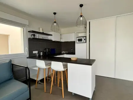 Appartement 1 chambre, accès direct plage, piscine chauffée : photo 11