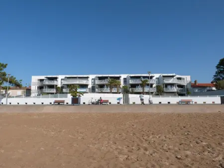 Appartement 1 chambre, accès direct plage, piscine chauffée : photo 27
