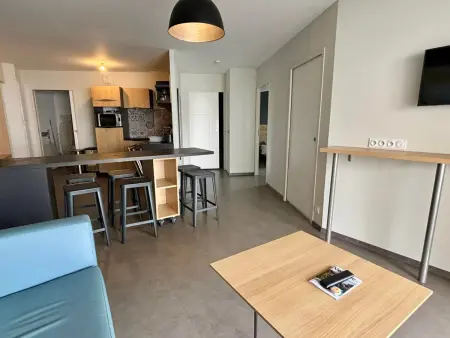 Appartement 2 chambres face mer avec piscine chauffée : photo 4