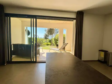 Appartement PMR 49m² face à la mer, piscine chauffée : photo 14