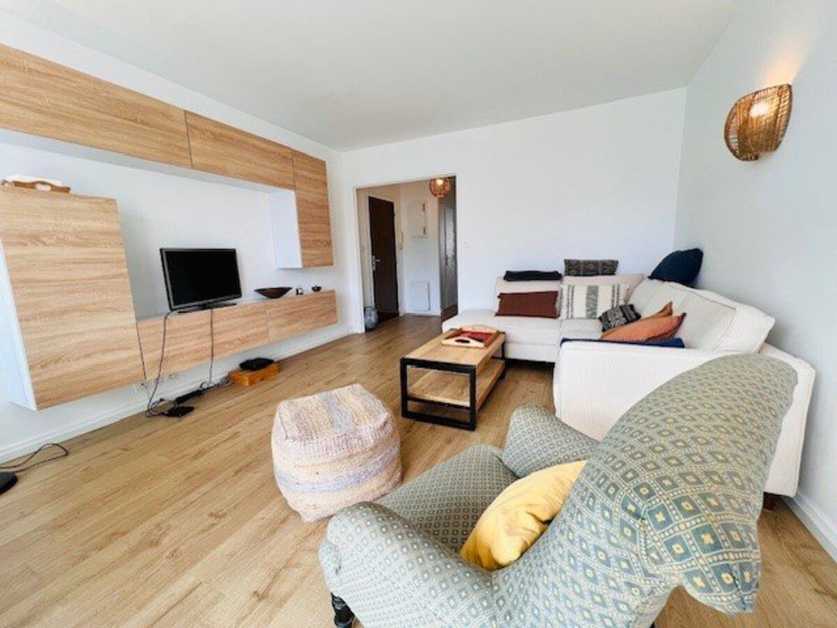 Appartement rénové 65m² centre Quiberon, balcon sud - Photo 3