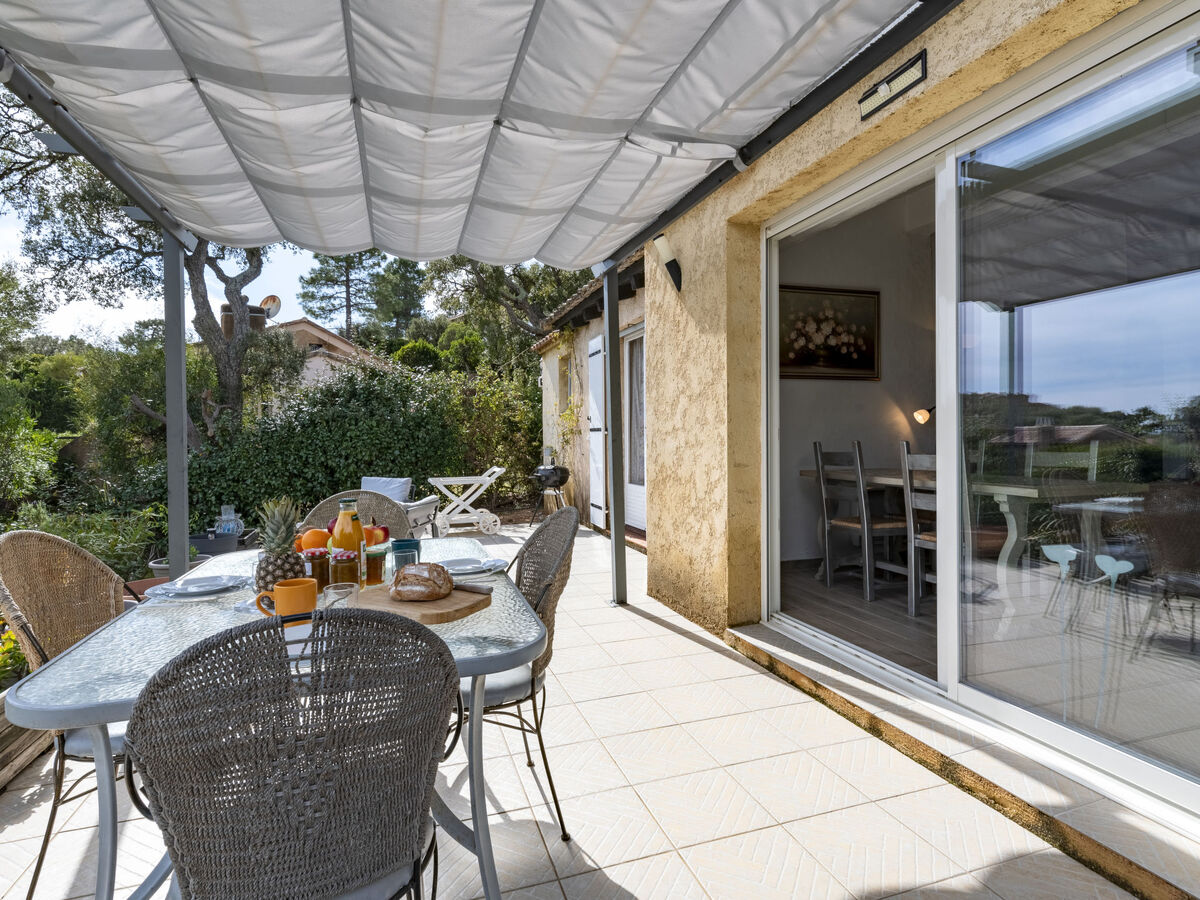 Maison Samba – vue mer et montagnes à 250 m de la plage - Photo 11
