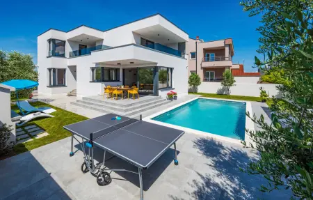 Location maison à Valbandon