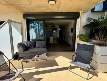 Appartement 2 ch front de mer, accès plage direct à La Tranche : photo 20