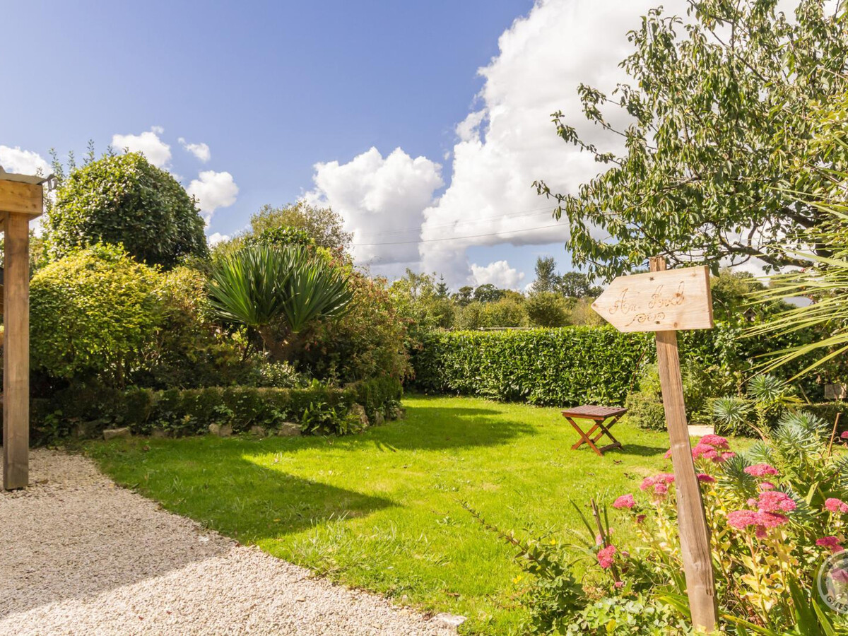 Maison mitoyenne à Picauville, jardin et chevaux acceptés - Photo 17