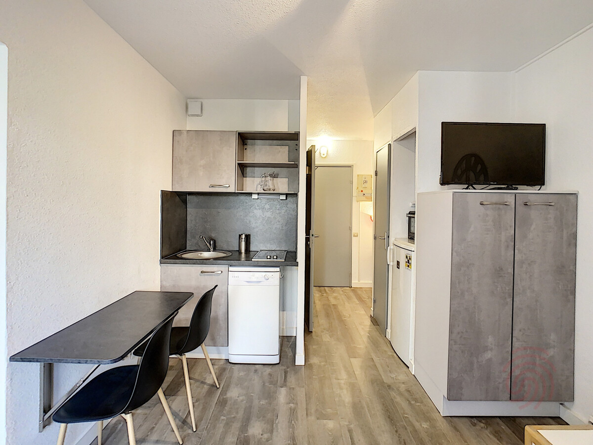 F2 34 m² avec 2 balcons à Lamalou-les-Bains - Photo 1