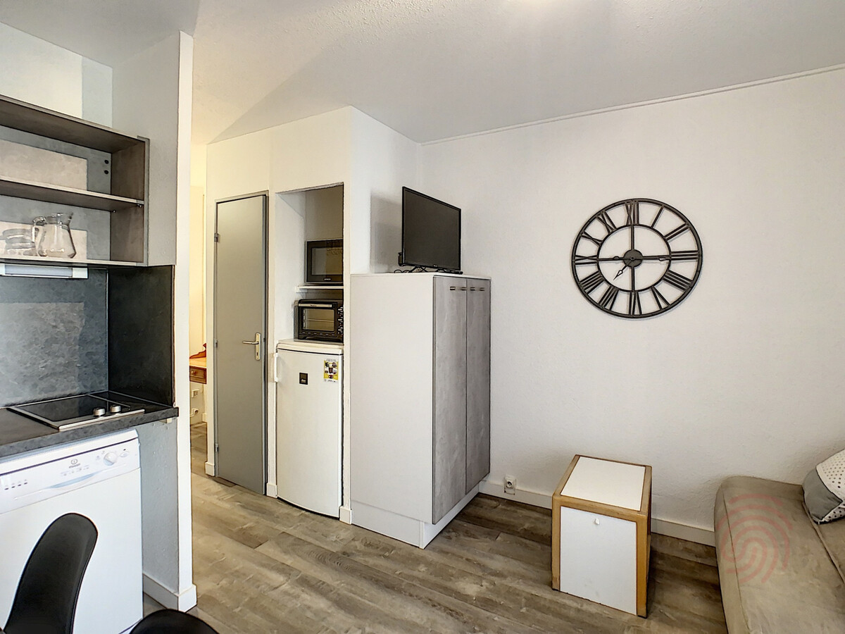 F2 34 m² avec 2 balcons à Lamalou-les-Bains - Photo 3