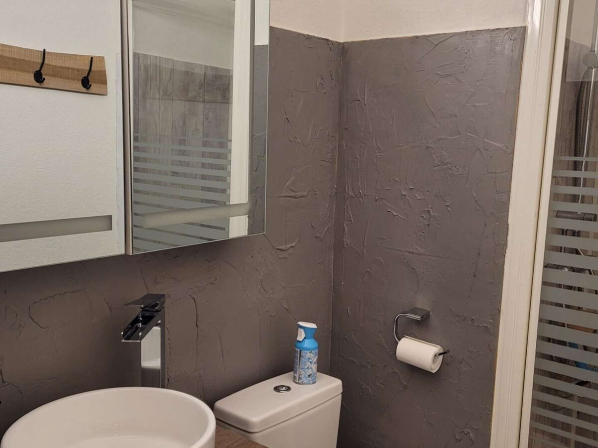 Studio rénové 26 m² avec cabine, vue au calme - Photo 9
