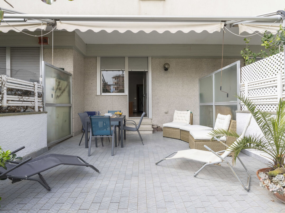 Appartement avec terrasse et jardin à 100 m de la mer - Photo 3