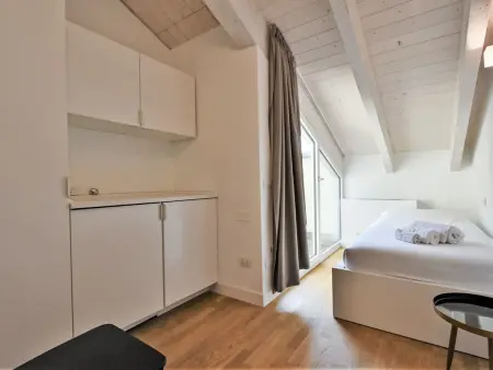 White Attic Terrace, Appartement 5 personnes à Milan - Photo 20