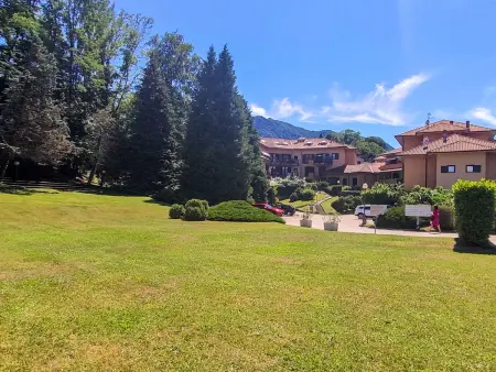 Location appartement à Porto Valtravaglia, Haridian