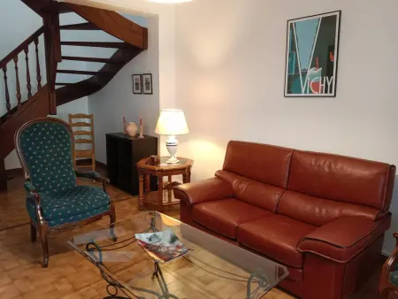 Gîte 3 chambres avec cour fermée à Bellerive-sur-Allier : photo 8