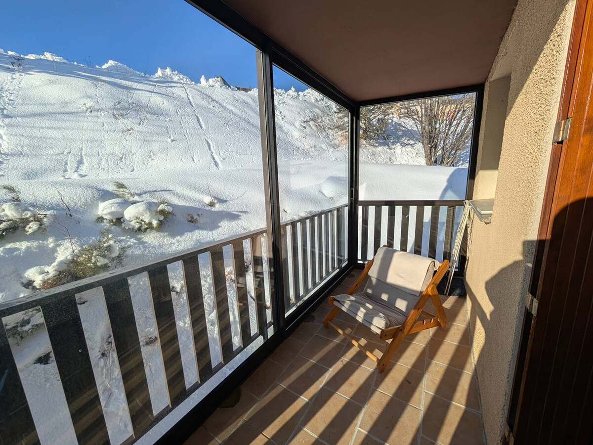 Appartement 2 pièces + cabine aux Angles, terrasse vue lac - Photo 8