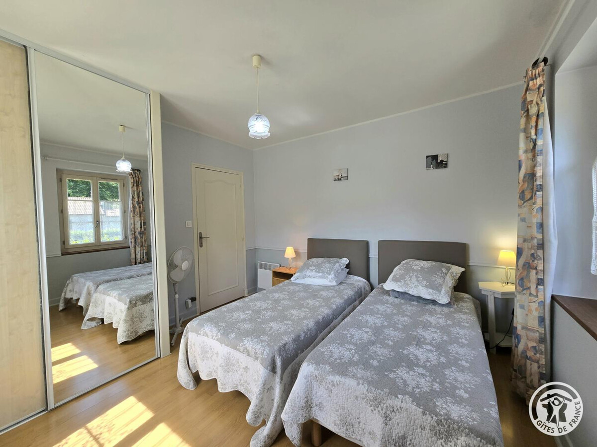 Gîte 4 pers. à Prats-du-Périgord, cour close et piscine - Photo 9