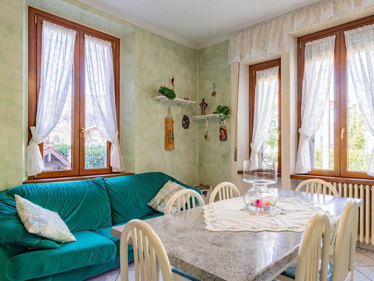 Maison Valentina à Porto Ceresio, 50 m du lac - Photo 9