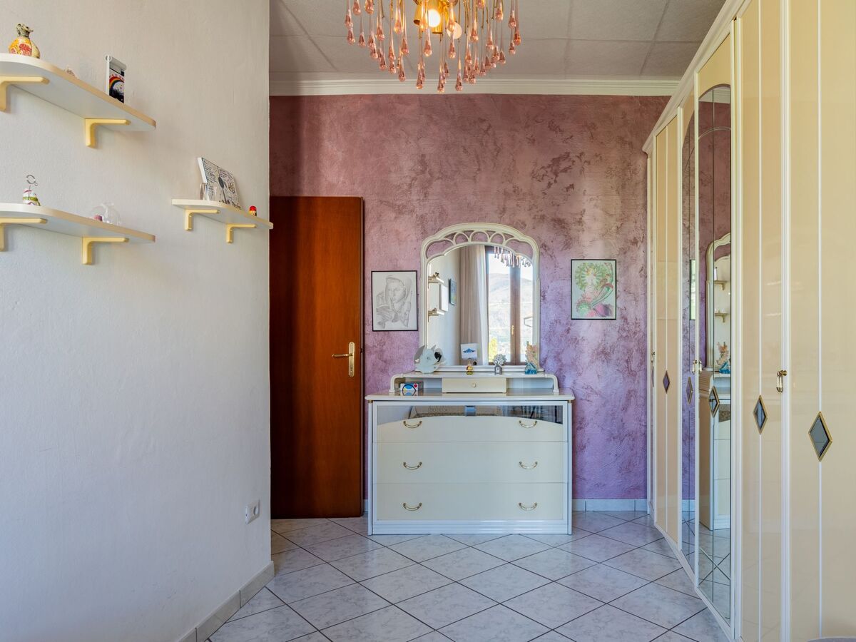 Maison Valentina à Porto Ceresio, 50 m du lac - Photo 29