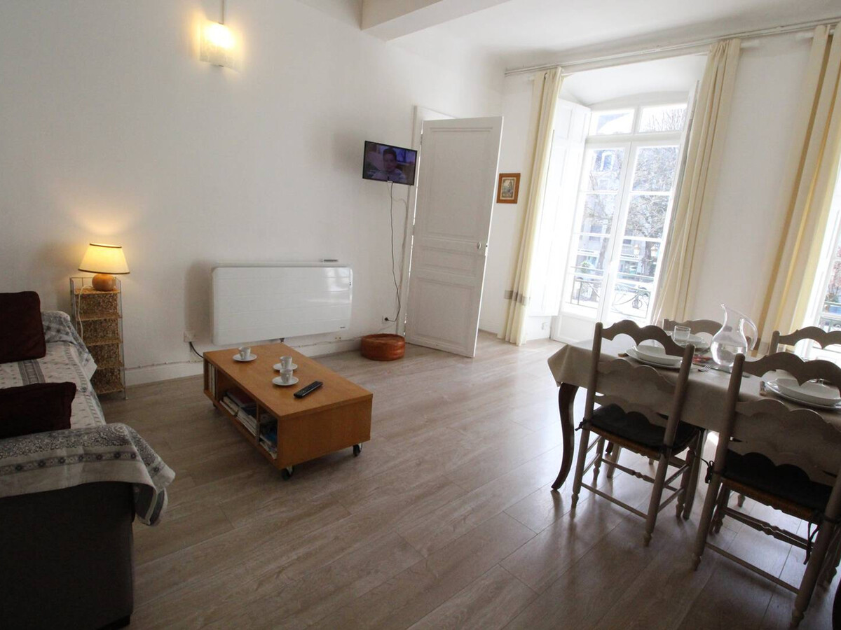 T2 lumineux centre Bagnères-de-Luchon, parking inclus - Photo 6