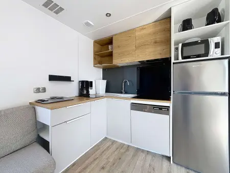 Mobil-home confort 3 ch, piscine chauffée, 200m plage, parking, WiFi, animaux admis - Photo 8