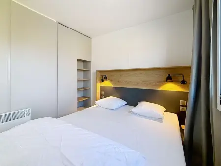 Mobil-home confort 3 ch, piscine chauffée, 200m plage, parking, WiFi, animaux admis - Photo 9