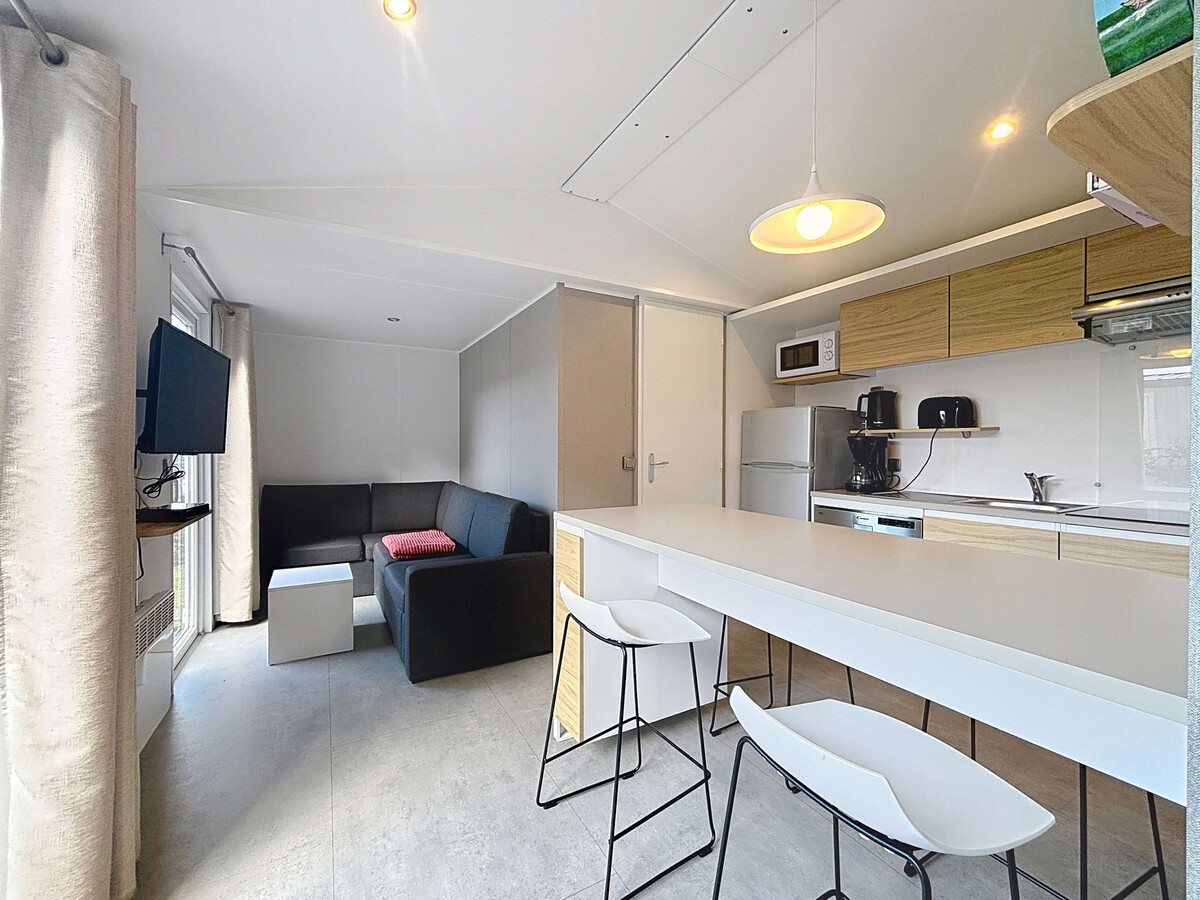 Mobil-home 2 chambres à Jullouville, piscine chauffée - Photo 2