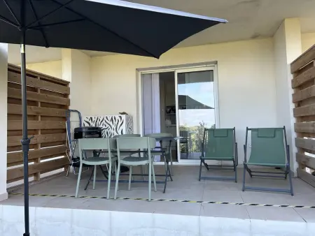 Appartement neuf climatisé avec piscine chauffée à Linguizzetta : photo 11