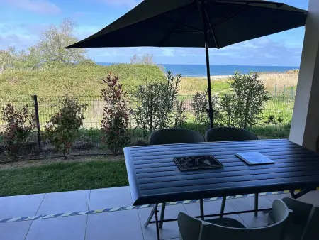 Appartement neuf climatisé avec piscine chauffée à Linguizzetta : photo 15