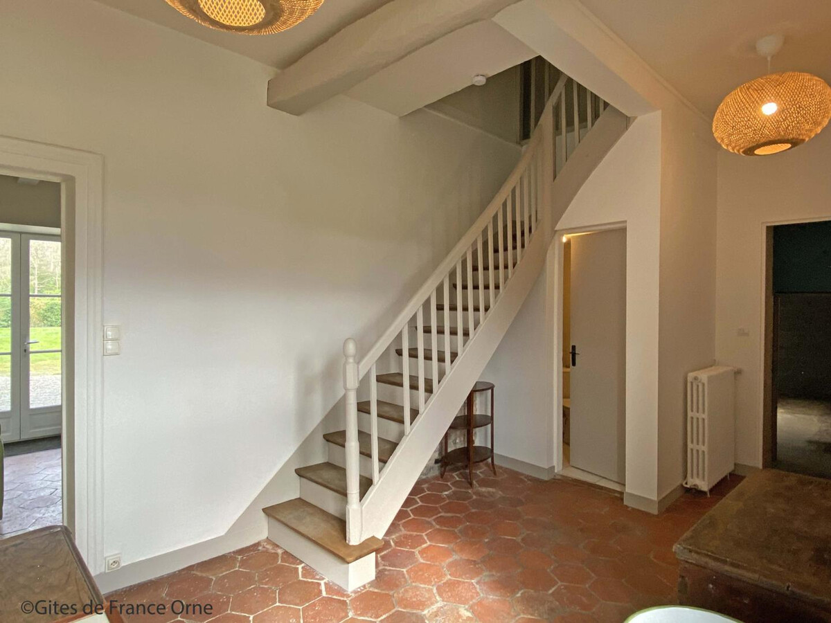 Gîte 18ème s. rénové, jardin 600m², télétravail - Photo 9