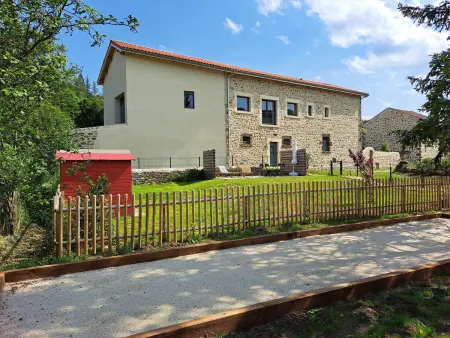 Gîte rénové avec cour privée au Monteil, près du Puy-en-Velay : photo 26