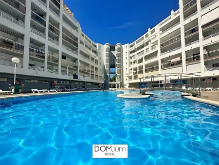 Location appartement à Salou, Appartement Moderne avec Terrasse, Wi-Fi et Piscines à 300m de la Plage