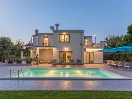 Villa Romina à Poreč : 9 personnes, piscine privée : photo 33
