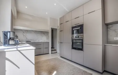 Maison 5 chambres avec piscine privée à Mougins : photo 7