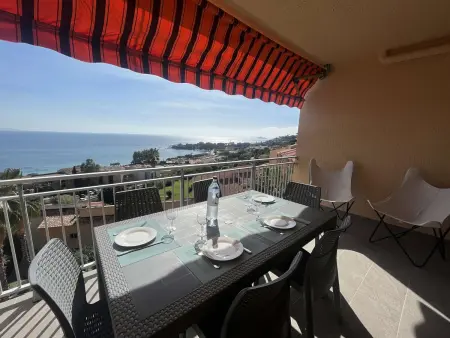 Location appartement à Ajaccio, Studio 4 couchages à Ajaccio avec terrasse et wifi