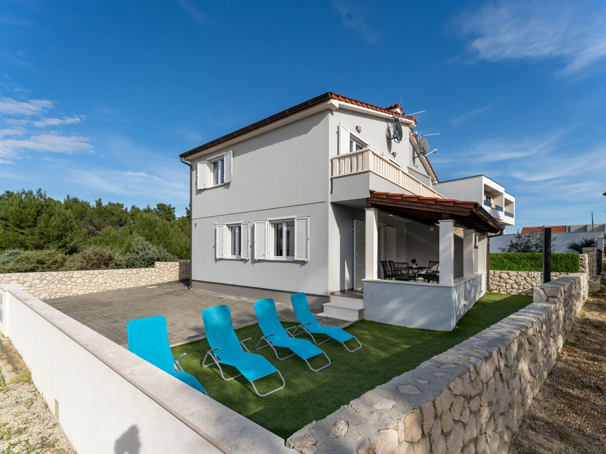 Maison Monmar à Vrsi, 450 m de la mer - Photo 2