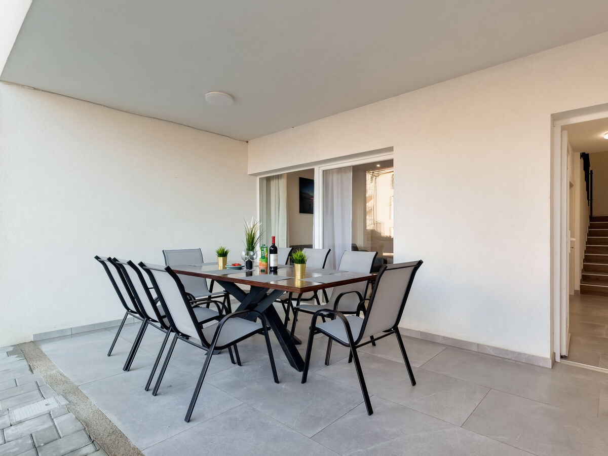 Maison Tica à Zaton, 4 chambres, 150 m de la mer - Photo 9