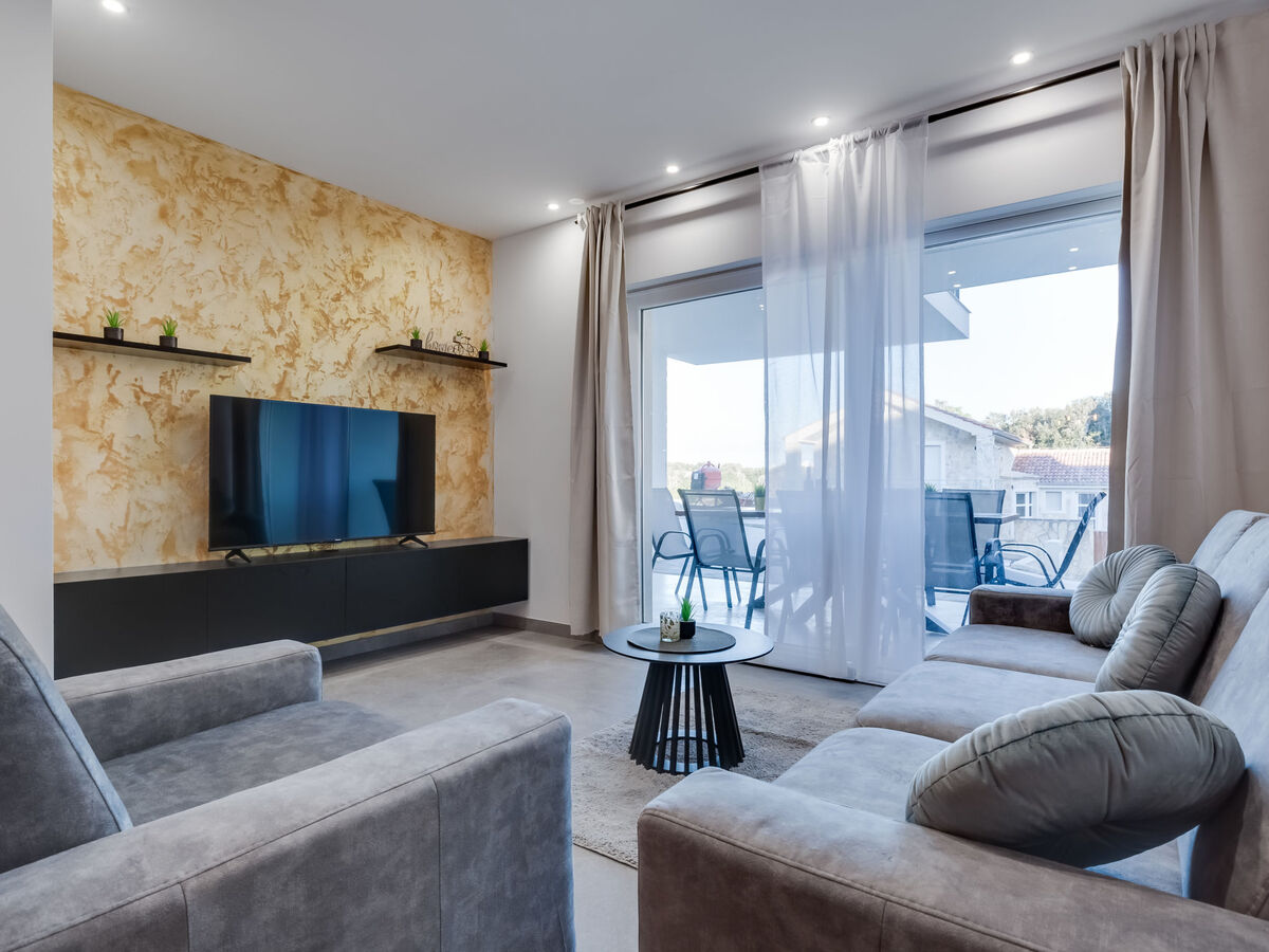 Maison Tica à Zaton, 4 chambres, 150 m de la mer - Photo 10