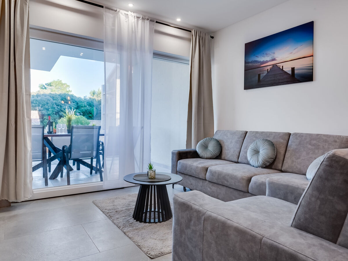Maison Tica à Zaton, 4 chambres, 150 m de la mer - Photo 11