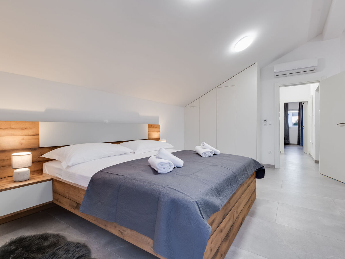 Maison Tica à Zaton, 4 chambres, 150 m de la mer - Photo 32