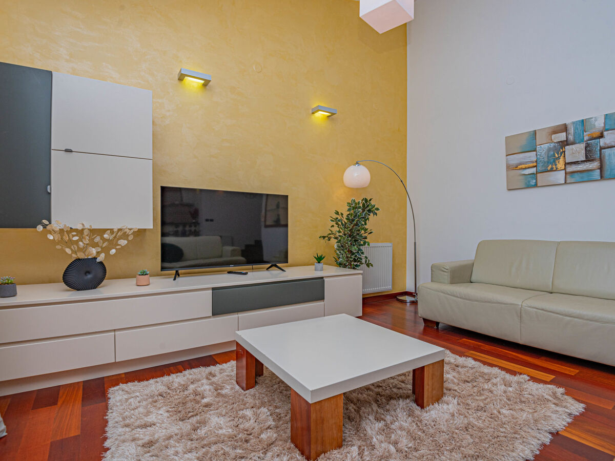 Maison Paola avec piscine privée à Brodarica - Photo 4