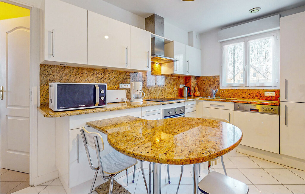 Maison 120 m² Blonville-sur-Mer, terrasse et jardin - Photo 5