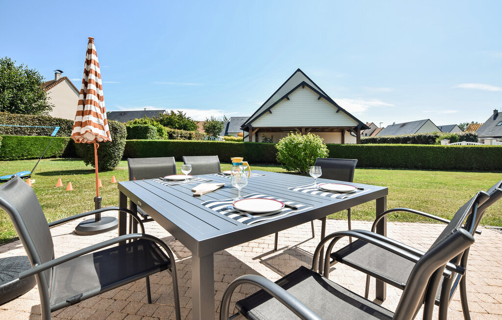 Maison 120 m² Blonville-sur-Mer, terrasse et jardin - Photo 8
