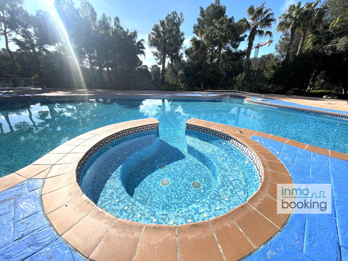 Appartement 2 chambres à Salou : 7 min de la plage - Photo 9
