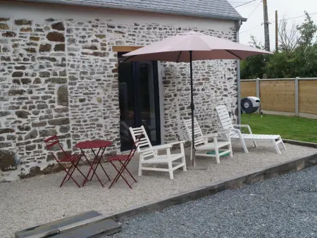 Charmante maisonnette sur colline - Jardin privé, parking - Photo 16