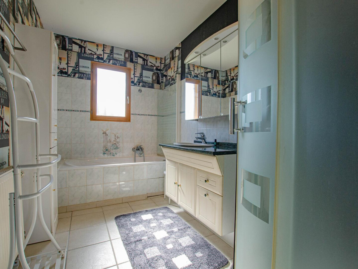 Gîte 3 chambres avec jardin clos et poêle à bois - Photo 11