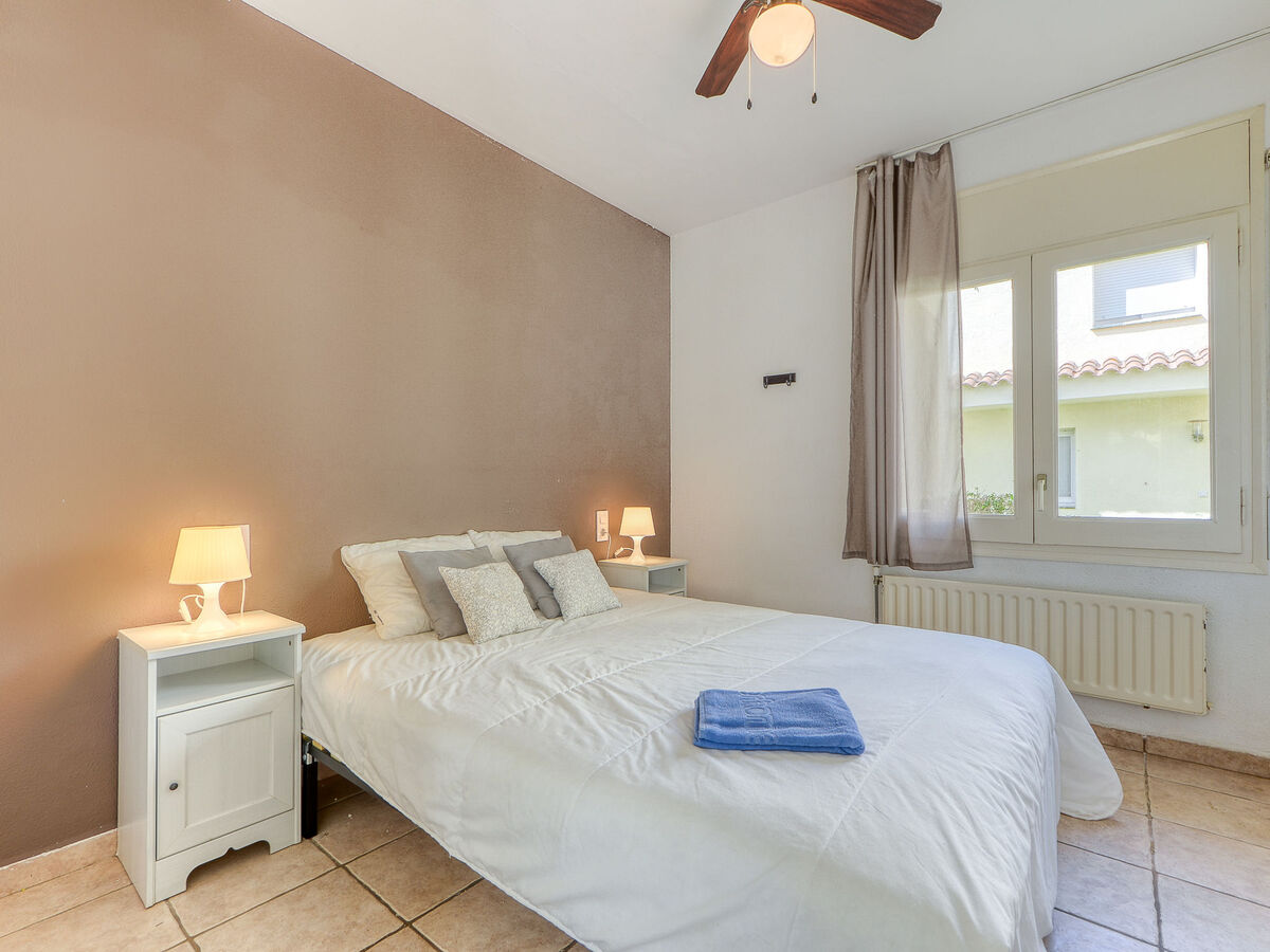 Apartment Muga, 2 bedrooms near beach in Empuriabrava - Photo 3