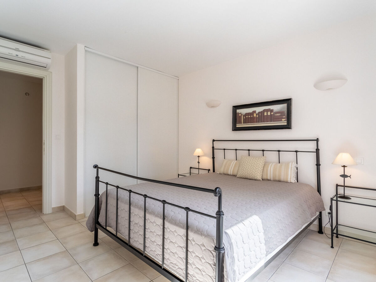 Villa Indigo 8 pers., piscine chauffée et jardin à Grimaud - Photo 18