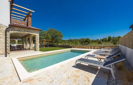 Maison 8 personnes à Cabrunici - Photo 9